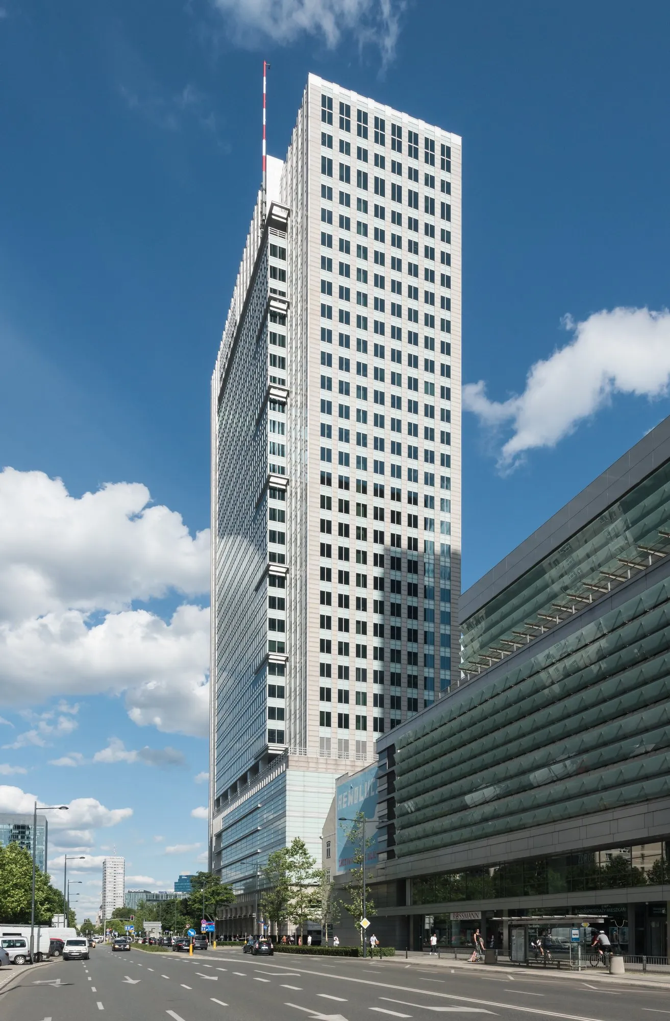 Wieżowiec Warsaw Financial Center przy ul. Emilii Plater w Warszawie